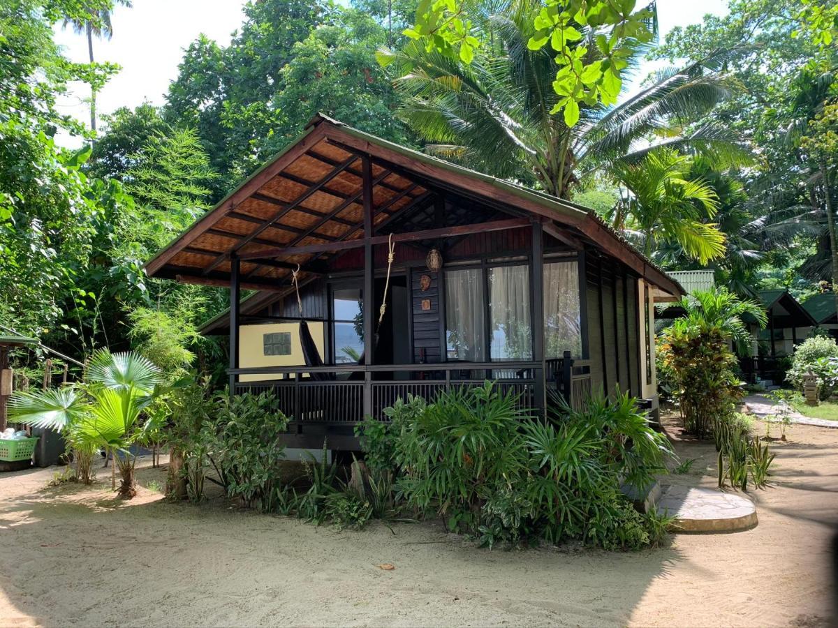 The Village Bunaken Extérieur photo