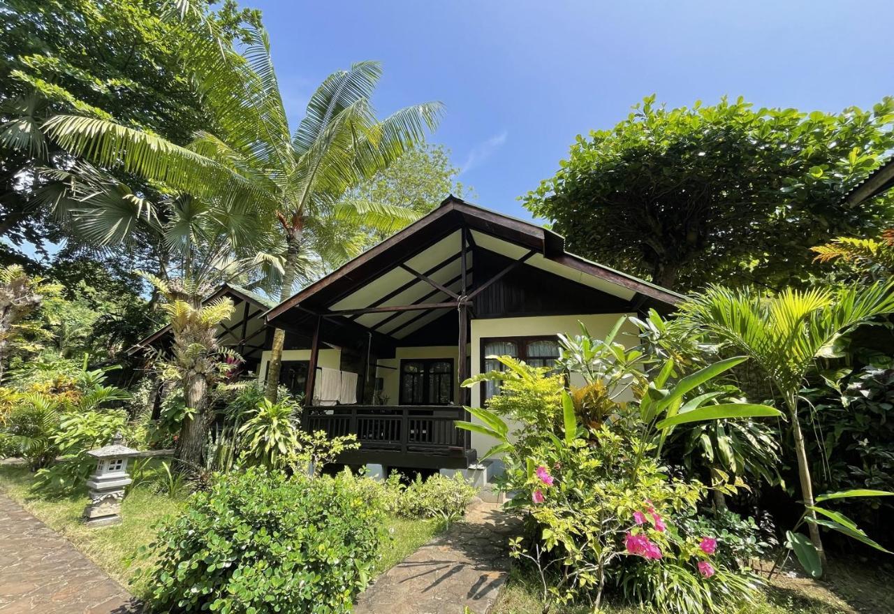 The Village Bunaken Extérieur photo